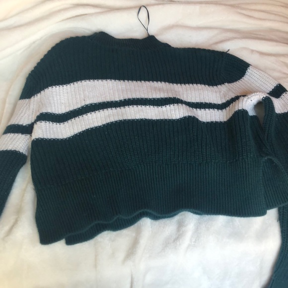 Sweater - Picture 2 of 3
